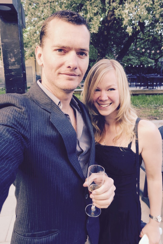 Bifogar en, som vanligt, obefogad bild från en mat, vin, öl OCH ost smakningskväll på ÖG. 